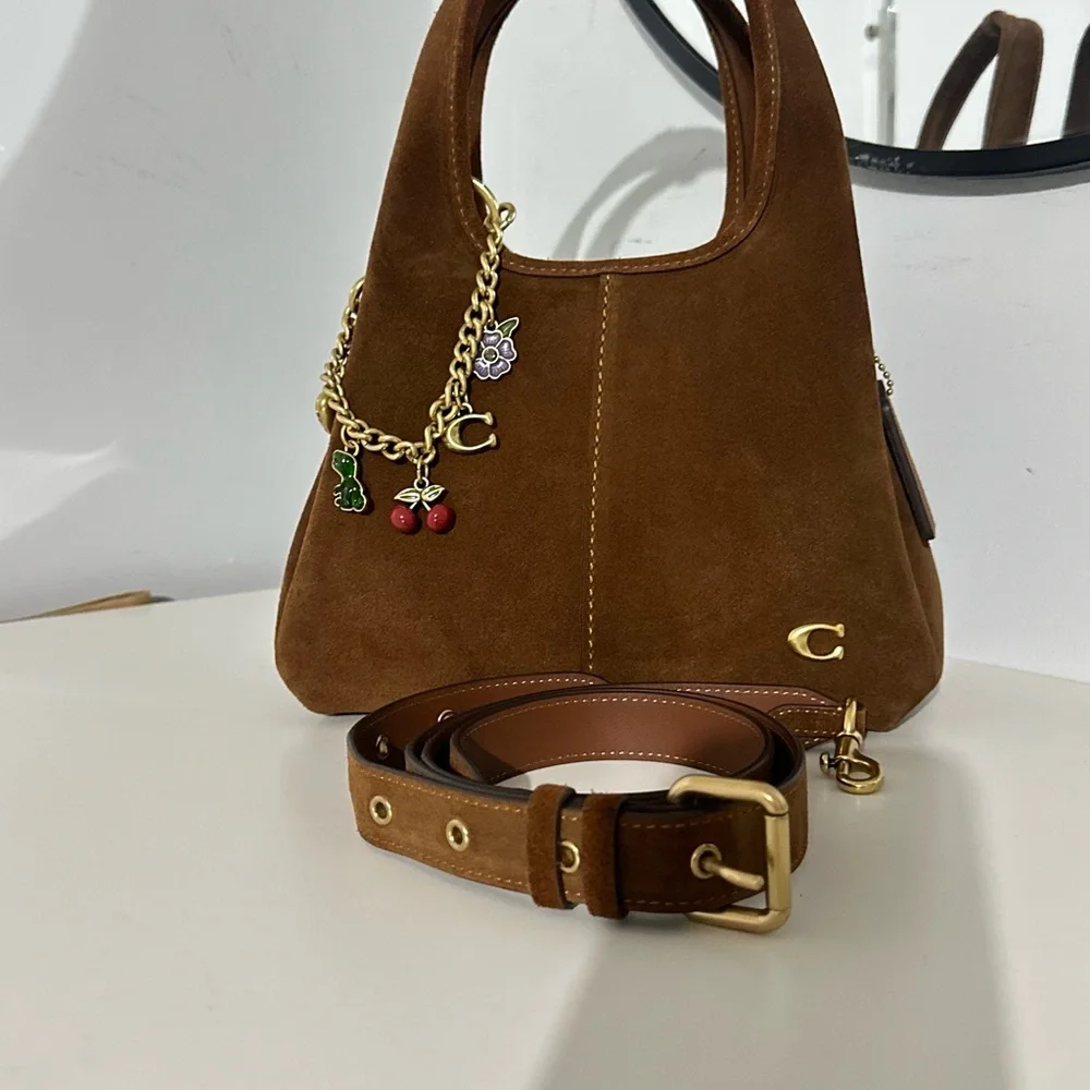 ❤️ coach lana 23 suede - Picture 6 of 8